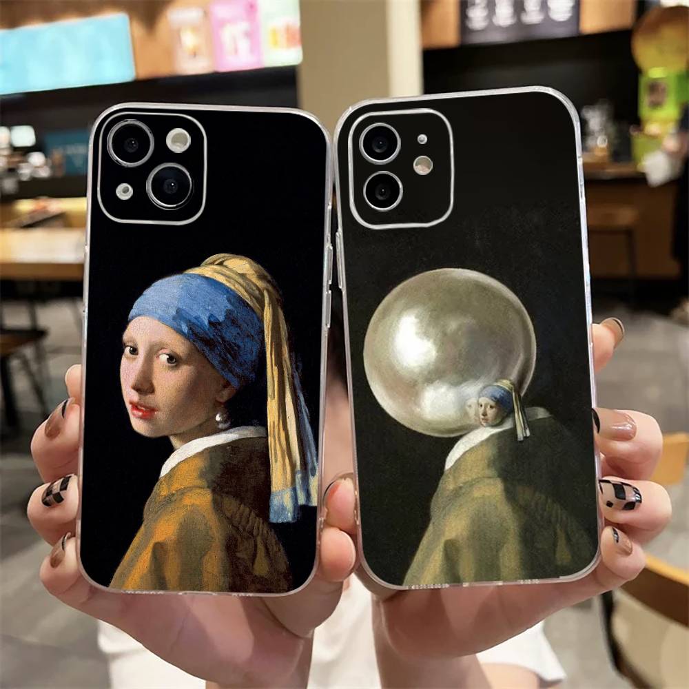 Street Fashion Store - เคสโทรศัพท์ลายสาวน้อยกับต่างหูมุก รุ่น Absurd สำหรับ iPhone17,16,15,14,13,12,11 Plus,Pro